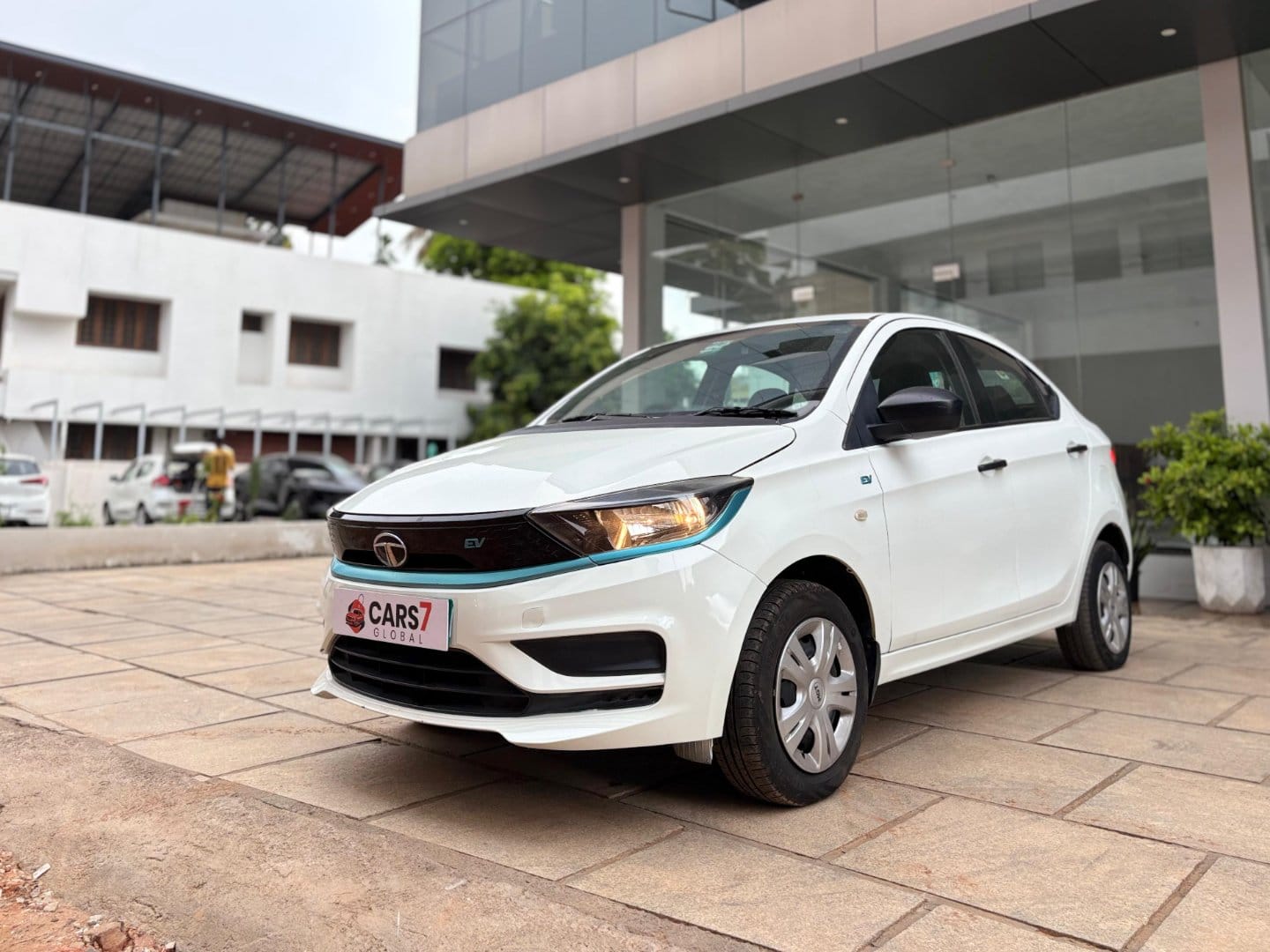 2022 Tata Tigor EV Xpres-T EV XM